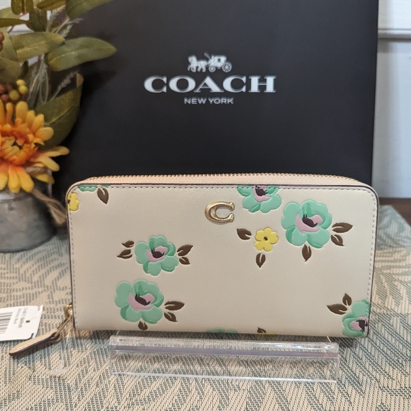 Coach wallet - Picture 10 of 10